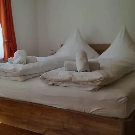 Marie, Marie Apartment